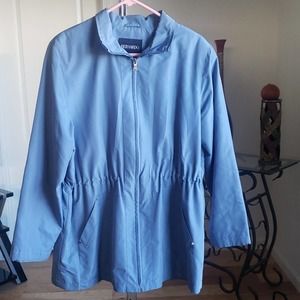 Bernardo Women's Trench/Rain Jacket Size XL